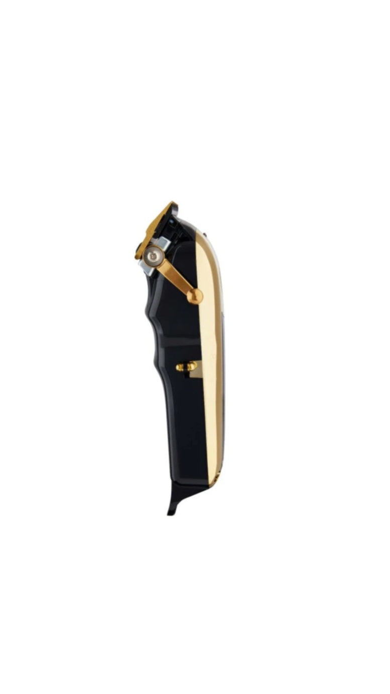 Wahl 5 Star Magic Clip Gold cordless clipper product image for professional barber cutting work.